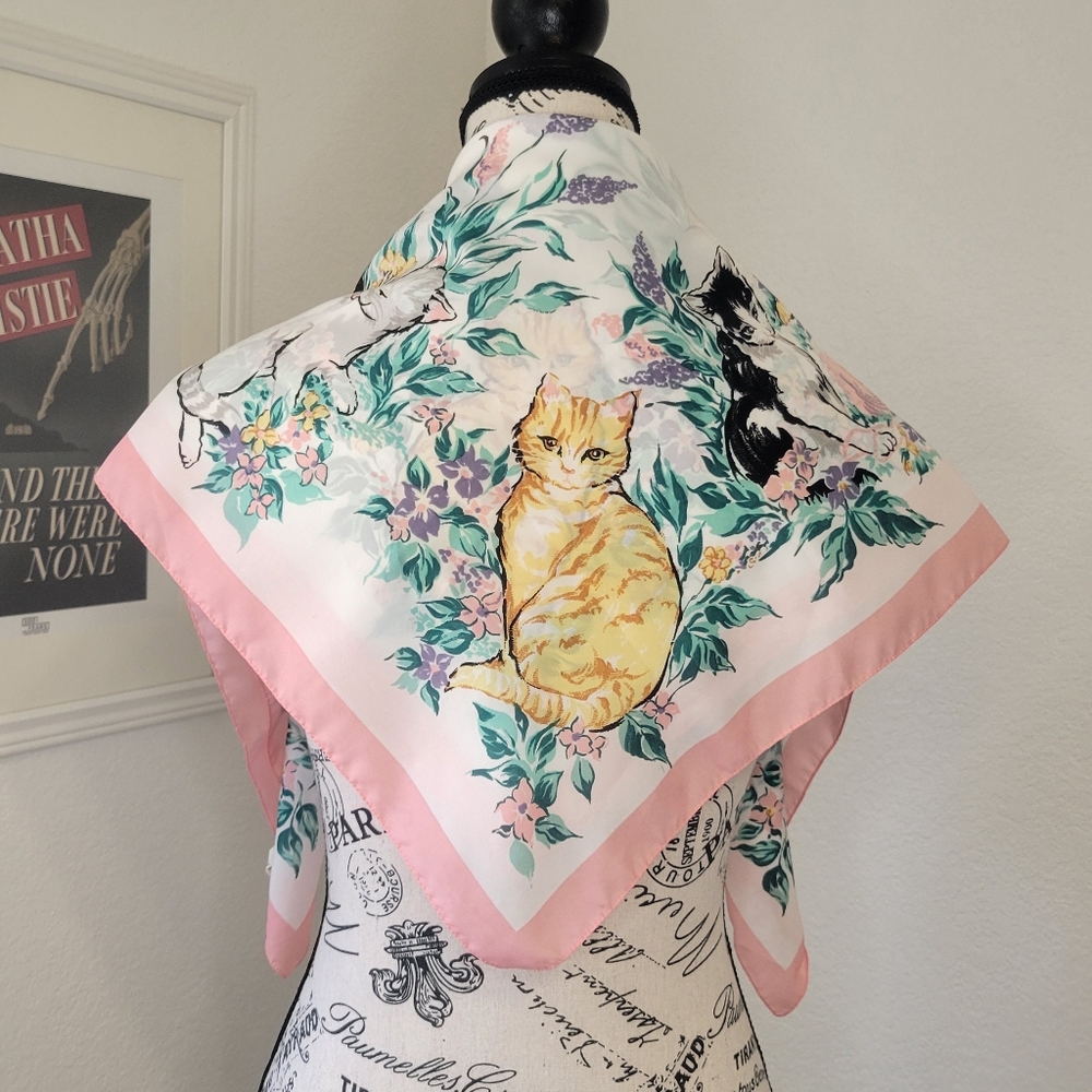 Vintage Cat Scarf Hair Wrap Avon Made In Italy 31 X 31